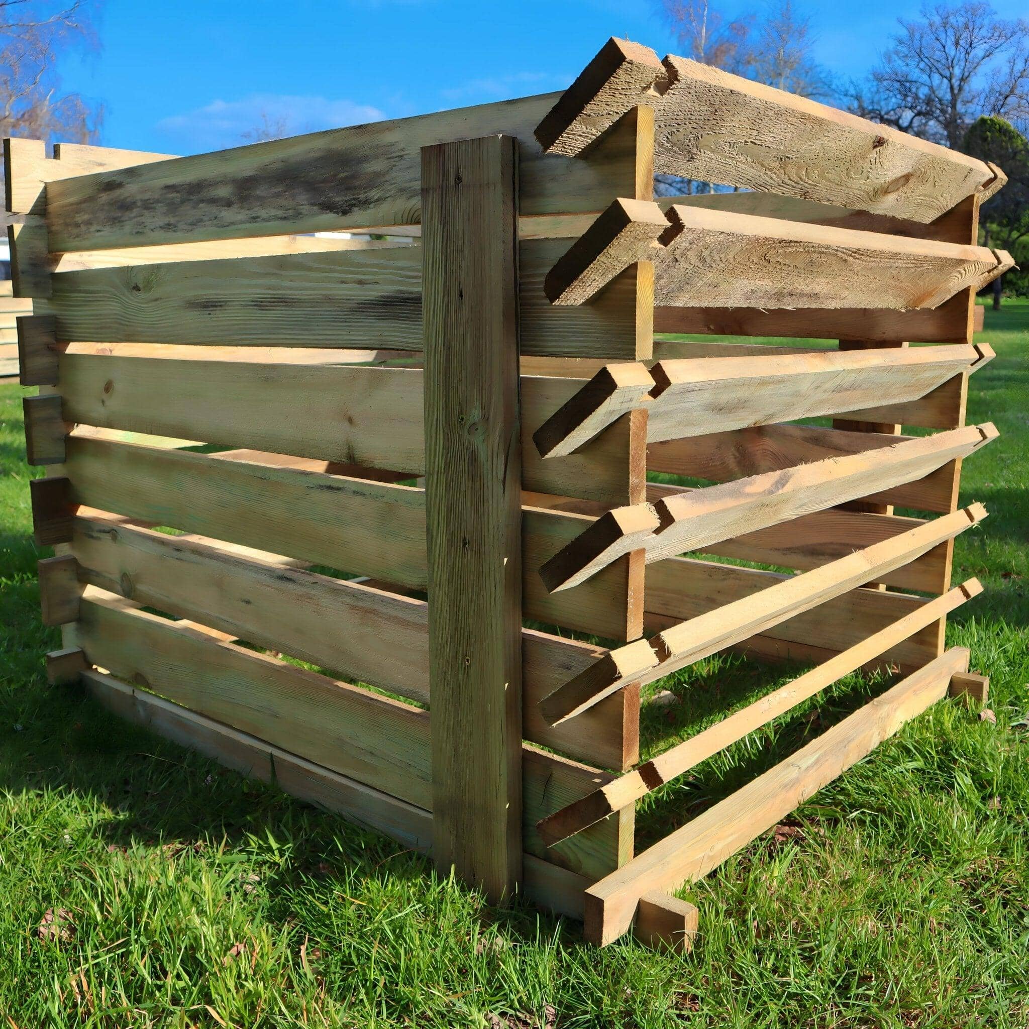 897 Litre Easy Fill Wooden Compost Bin – Extra Large Pressure-Treated Pine